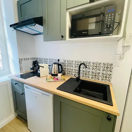 Apartment Le 16 Place De L'abbatiale *