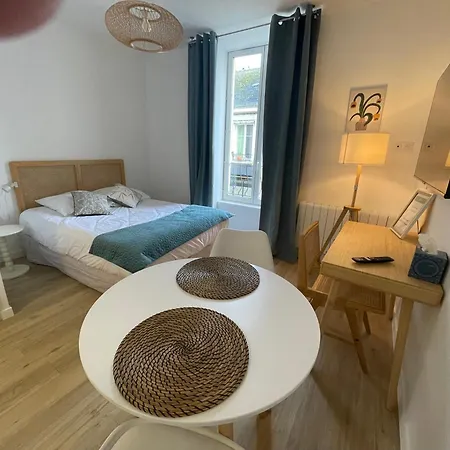 Le 16 Place De L'abbatiale