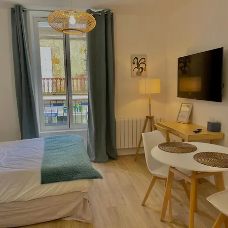 Le 16 Place De L'abbatiale Apartment *