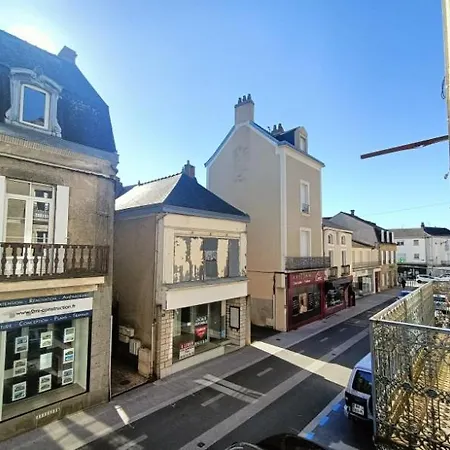 Le 16 Place De L'abbatiale