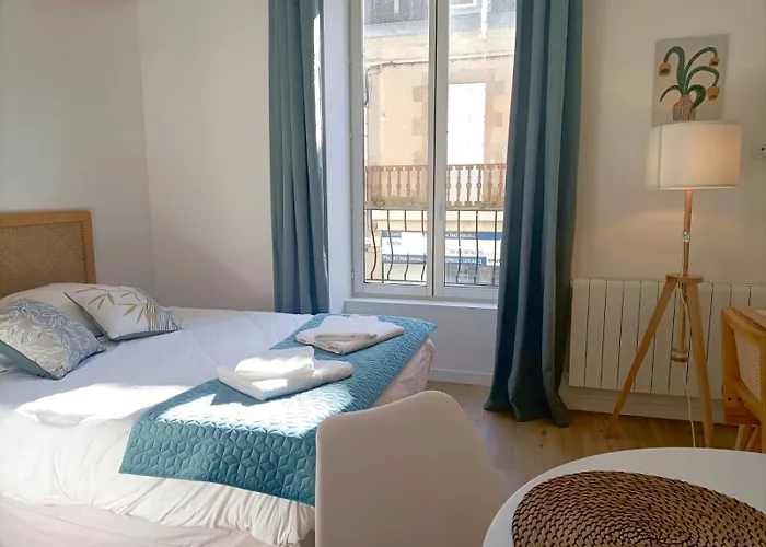 Le 16 Place De L'abbatiale *